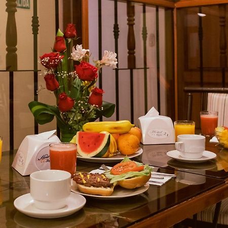 Hostal Siglo 21 Tacna Kültér fotó