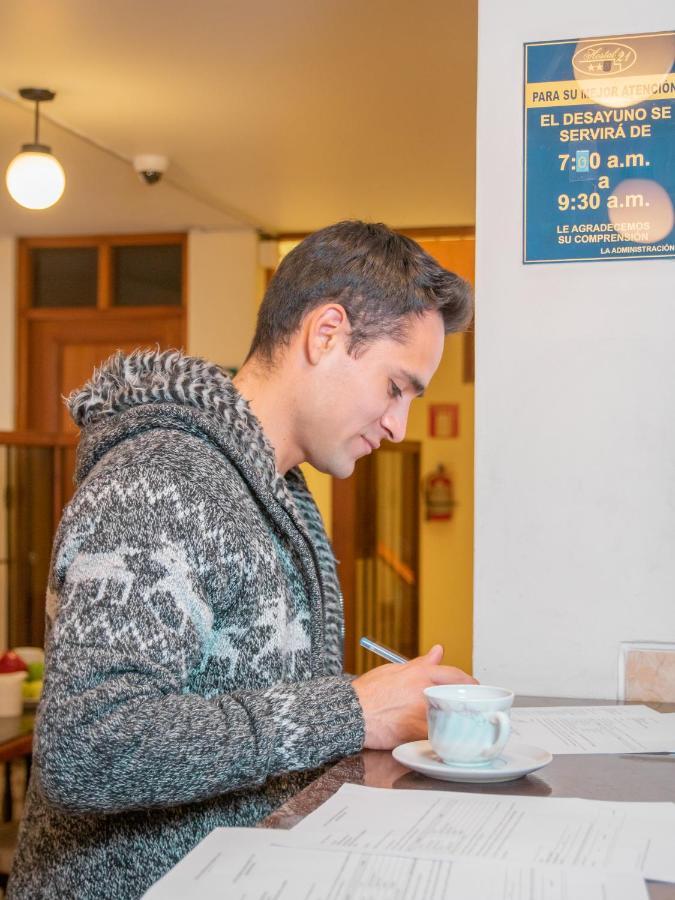 Hostal Siglo 21 Tacna Kültér fotó