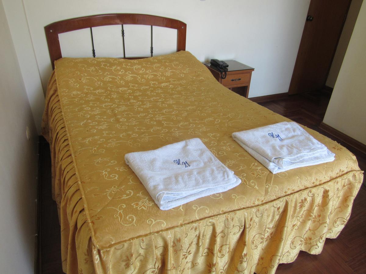 Hostal Siglo 21 Tacna Kültér fotó